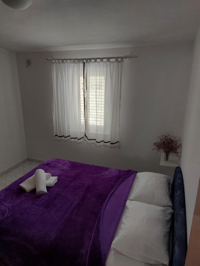 Apartments Markulincic Новаля Екстериор снимка