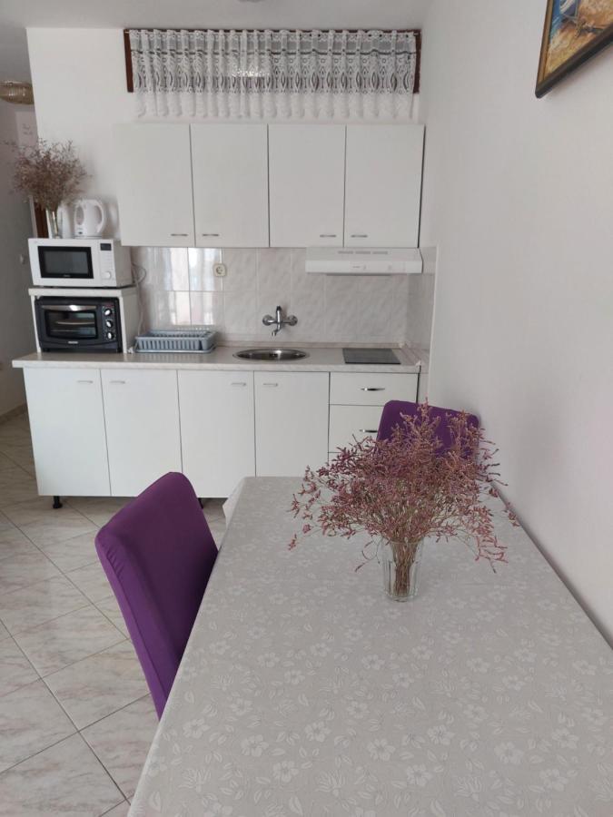 Apartments Markulincic Новаля Екстериор снимка