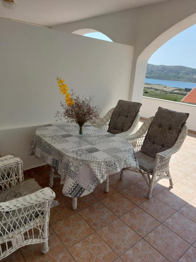 Apartments Markulincic Новаля Екстериор снимка