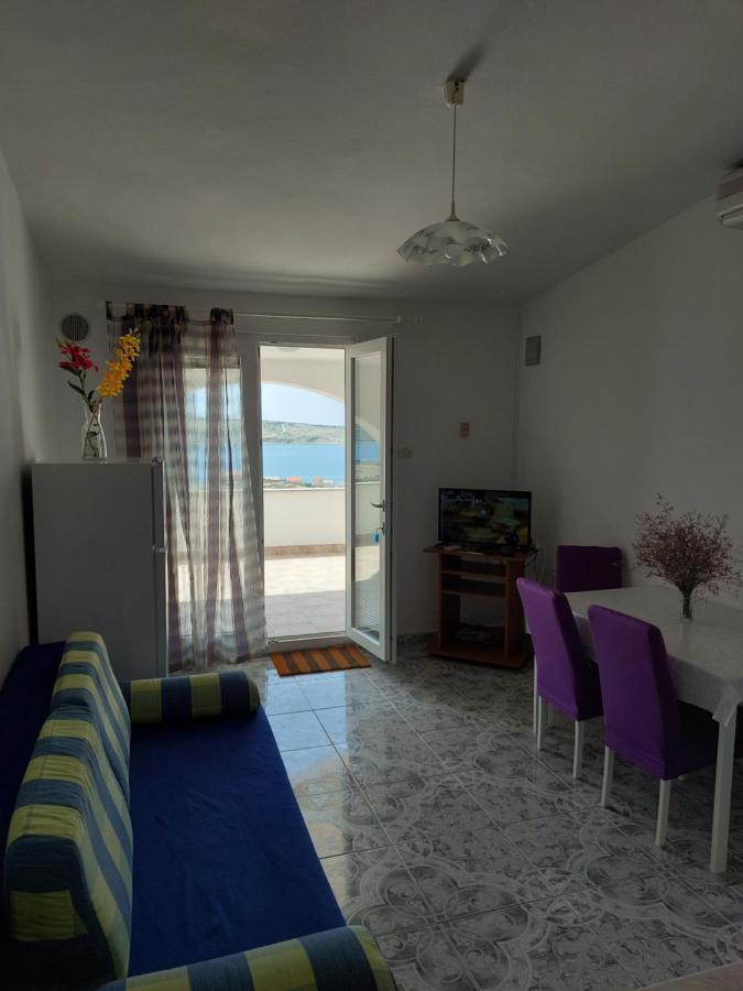 Apartments Markulincic Новаля Екстериор снимка