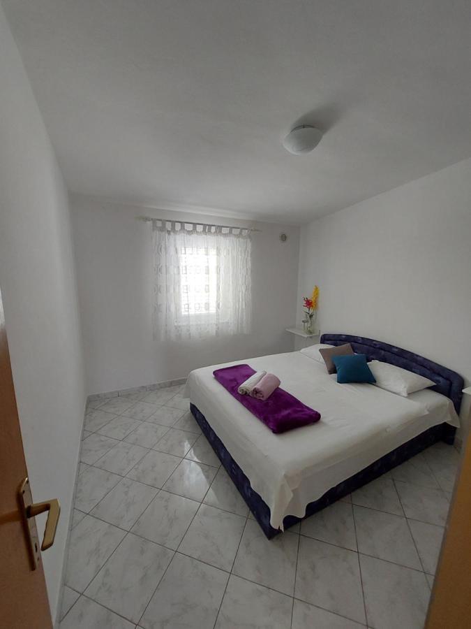 Apartments Markulincic Новаля Екстериор снимка