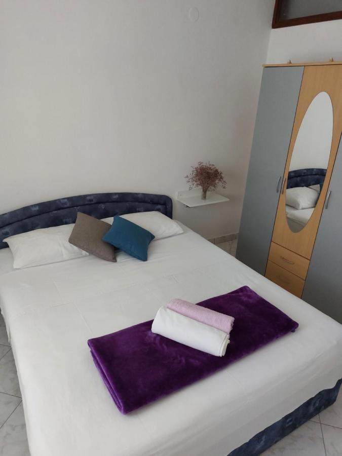 Apartments Markulincic Новаля Екстериор снимка