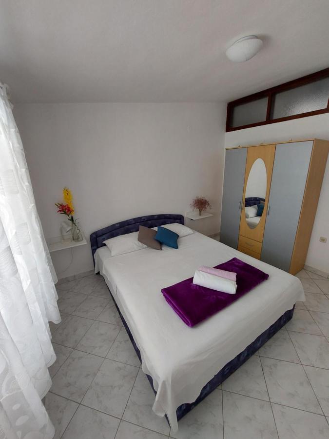 Apartments Markulincic Новаля Екстериор снимка