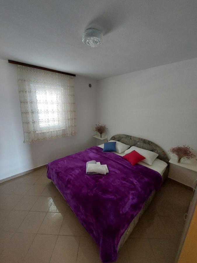 Apartments Markulincic Новаля Екстериор снимка