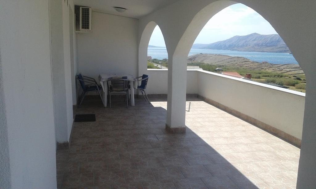 Apartments Markulincic Новаля Екстериор снимка