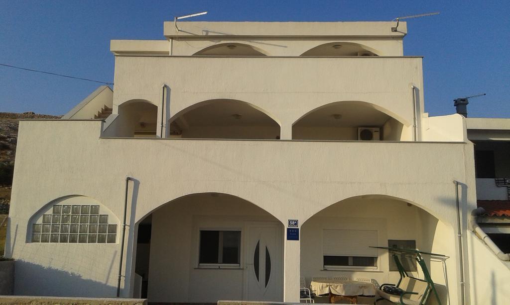 Apartments Markulincic Новаля Екстериор снимка