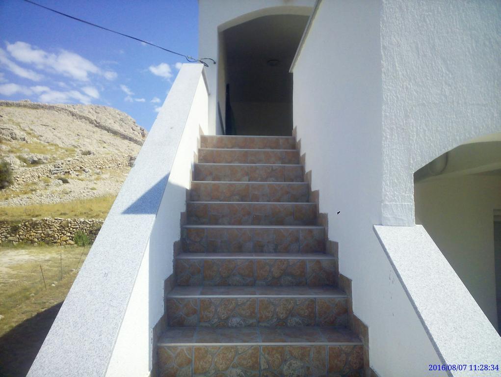 Apartments Markulincic Новаля Екстериор снимка