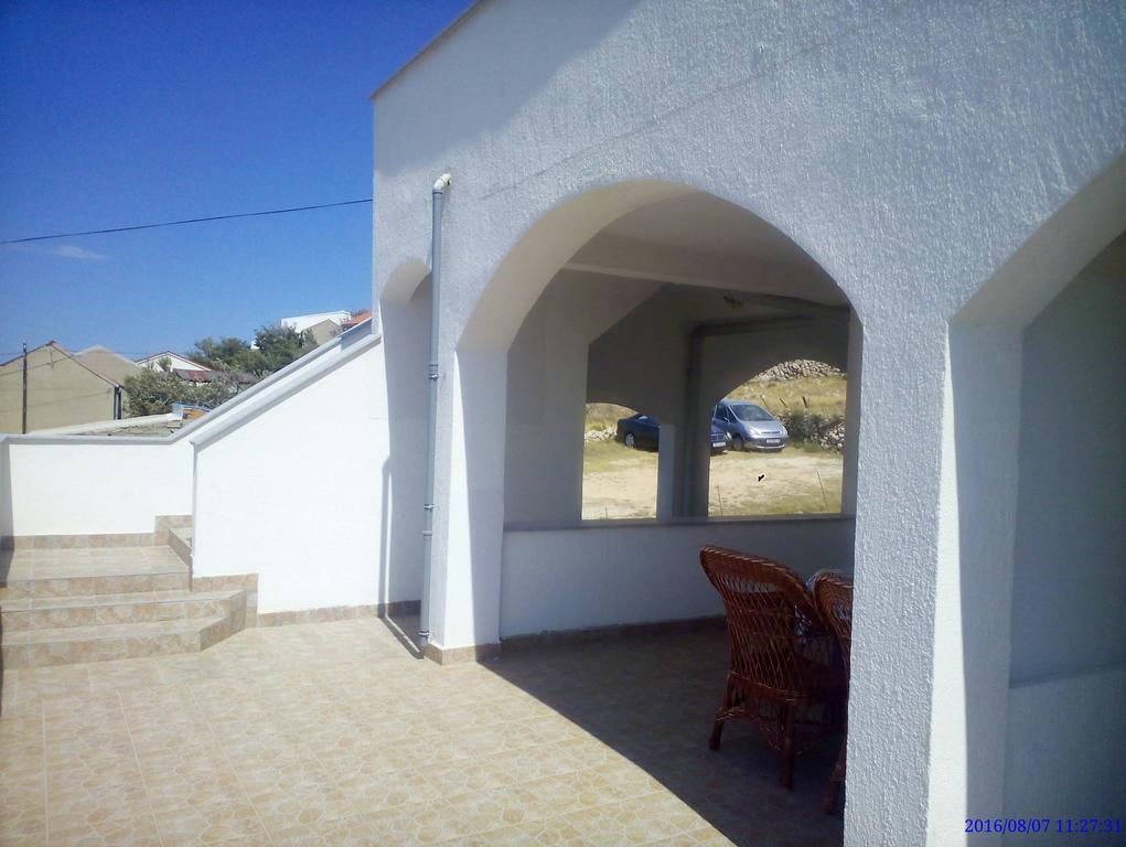 Apartments Markulincic Новаля Екстериор снимка